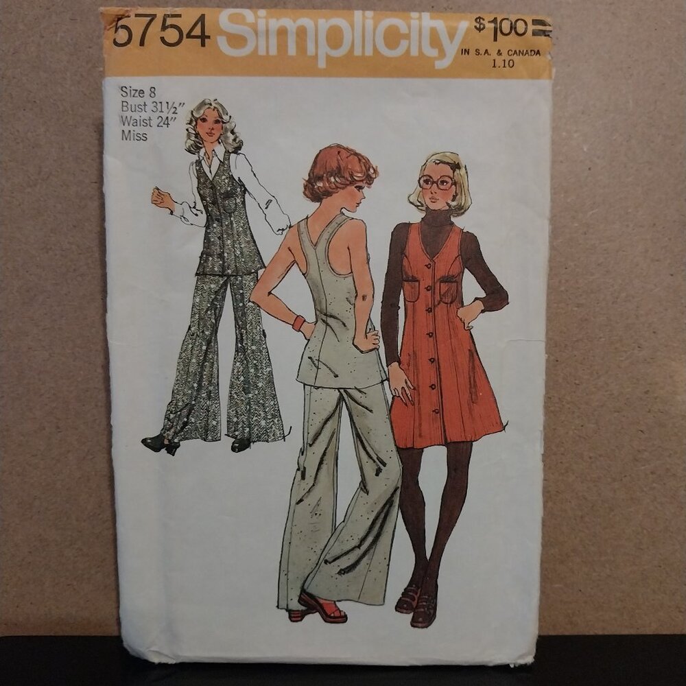 SEWING PATTERN NEW Uncut Simplicity 5754